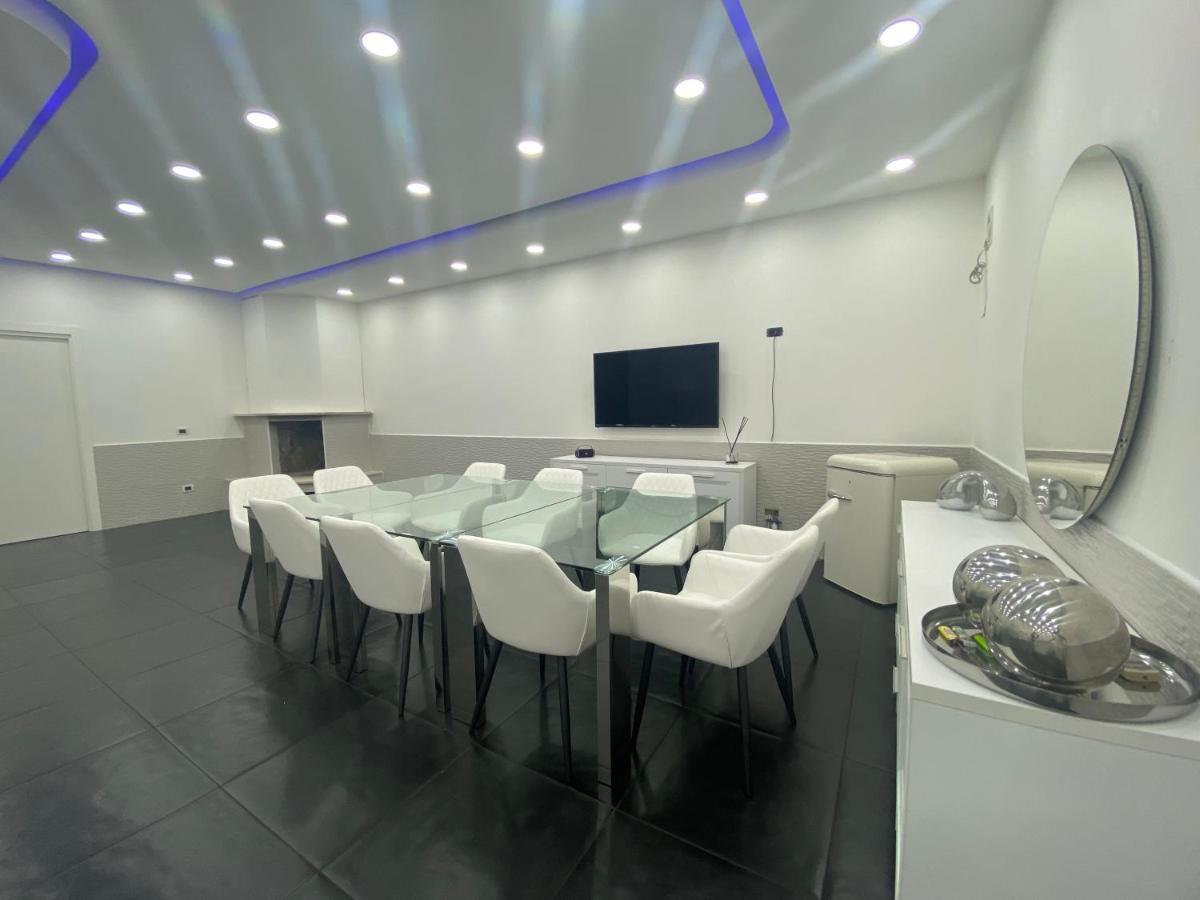Casa Vacanza Неаполь Екстер'єр фото